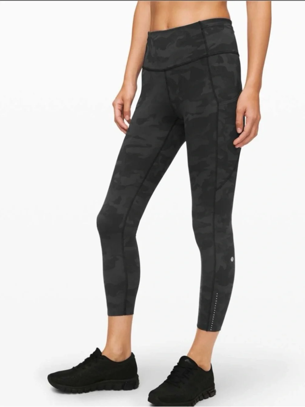 Lululemon Fast and Free High Rise Crop - Picture 2 of 10